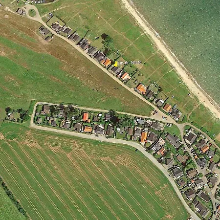 Three-bedroom Holiday In * Fredericia
