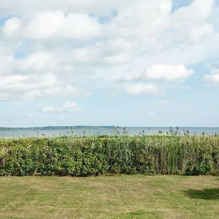 Three-bedroom Holiday In