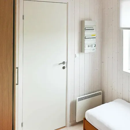 Three-bedroom Holiday In