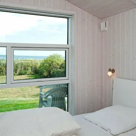 Three-bedroom Holiday In