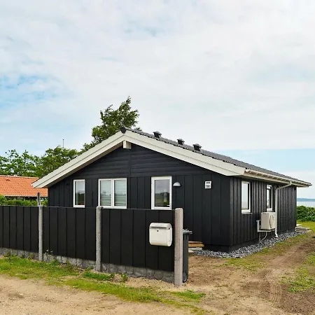 Three-bedroom Holiday In *